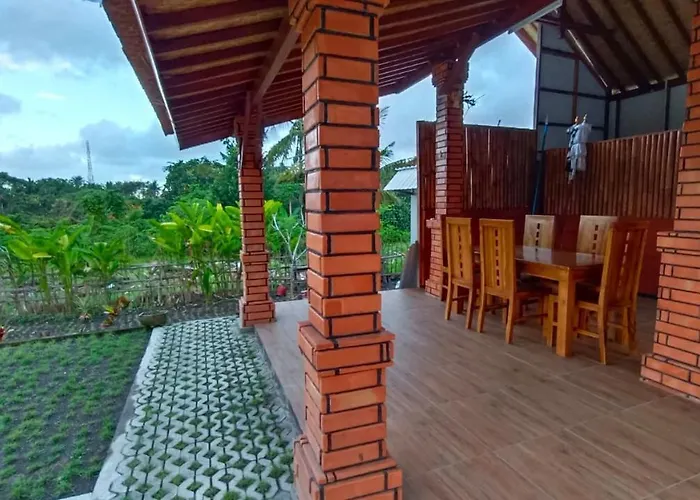 Pensión Griya Taman 2*