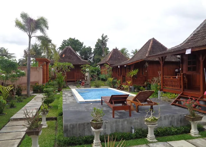 Griya Taman Pensión 2*
